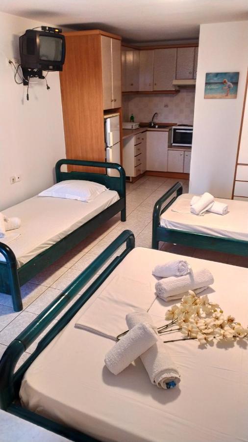Likno'S Ios Island Resort Esterno foto